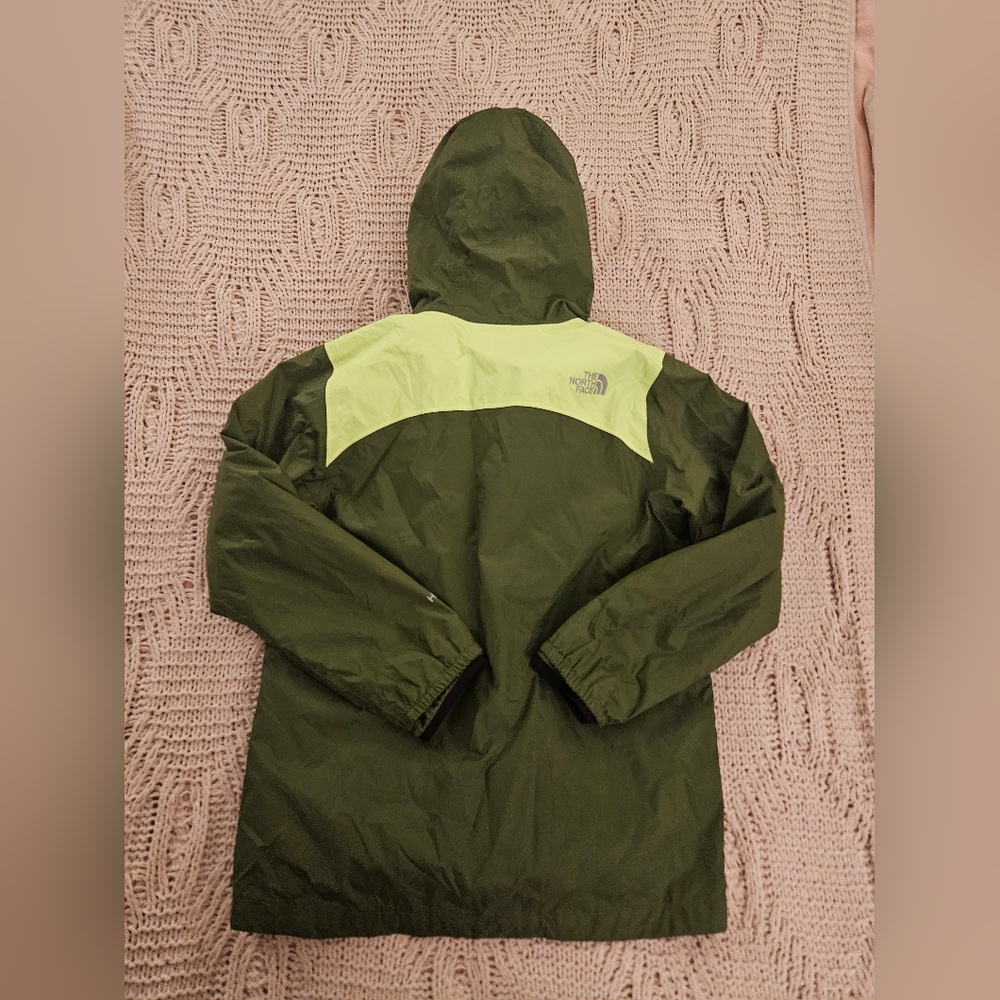 The North Face Kids Two-Tone Green Raincoat Size 7/8 Like New - Picture 7 of 8